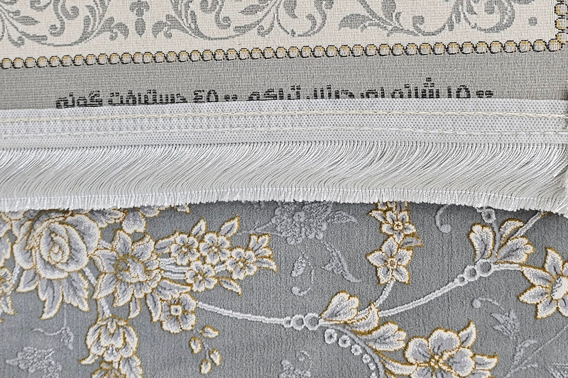 علامت اصلی بودن فرش 1500 شانه گل برجسته | فرش 1500 شانه ارزان در اصفهان