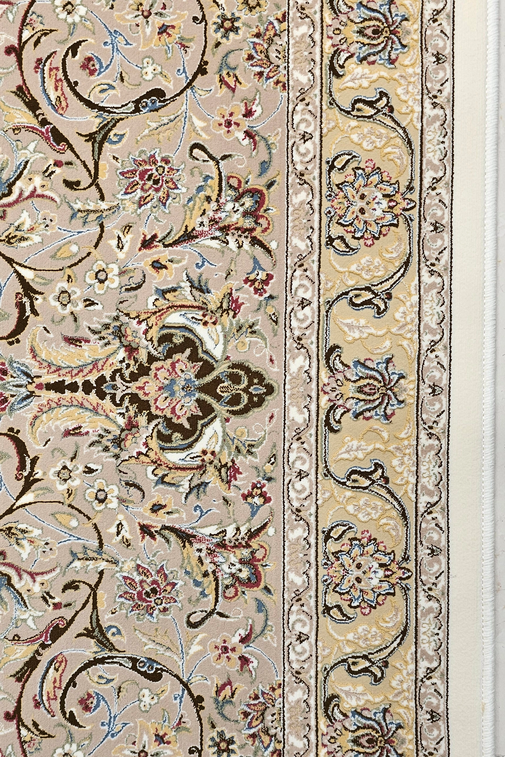 مستانه کرم سفید ح شکلاتی