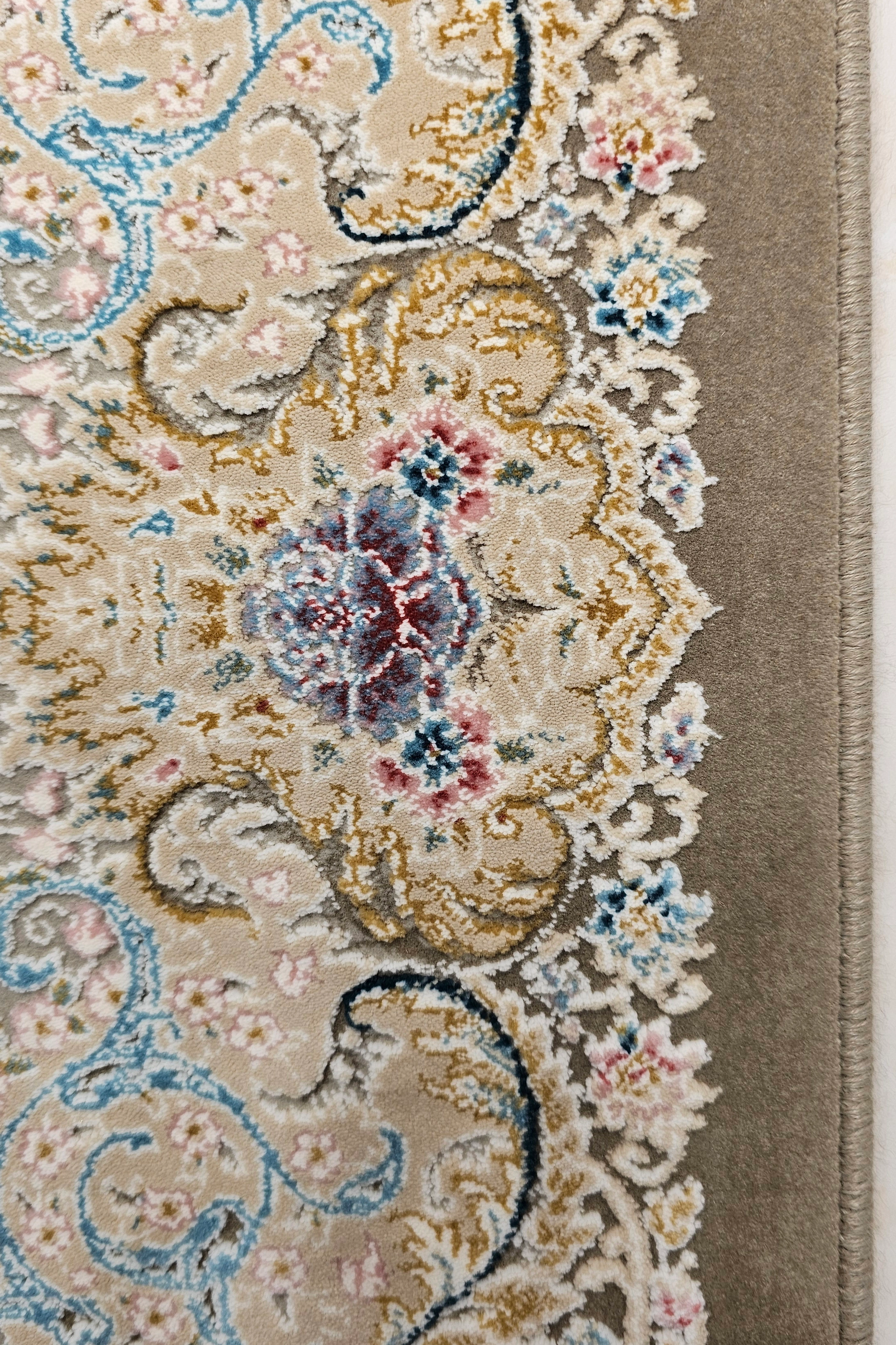 «فرش E042 نقش جهان ستاره کویر یزد – طرح کلاسیک 3600 تراکم – setare kavir yazd rug»