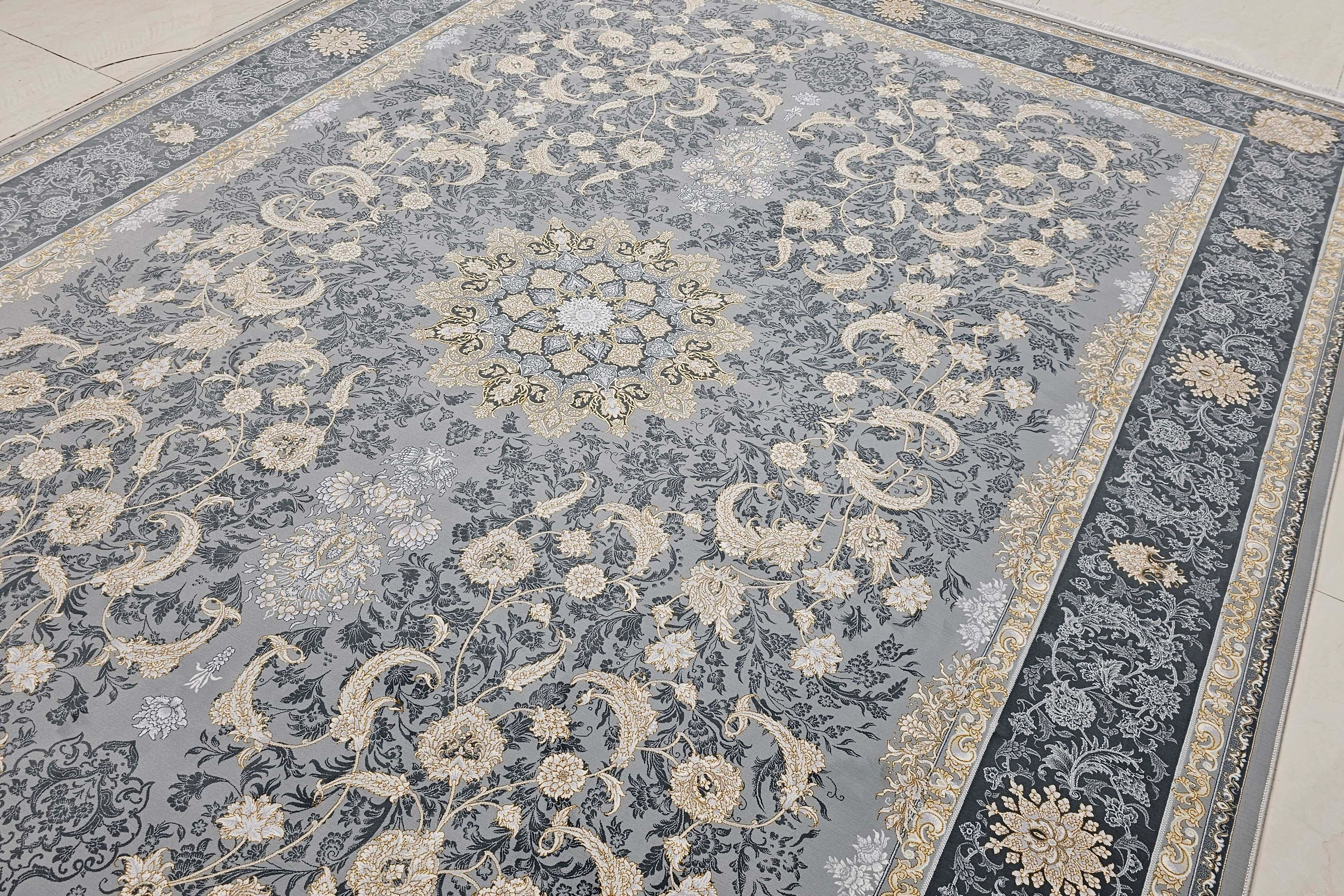 پرستش فیلی - عظیم زاده