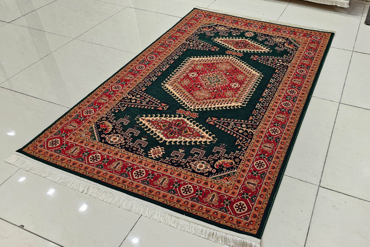 فرش 700 شانه طرح بلوچی هیوا کاشان کد 508 در دکوراسیون کلاسیک و سنتی