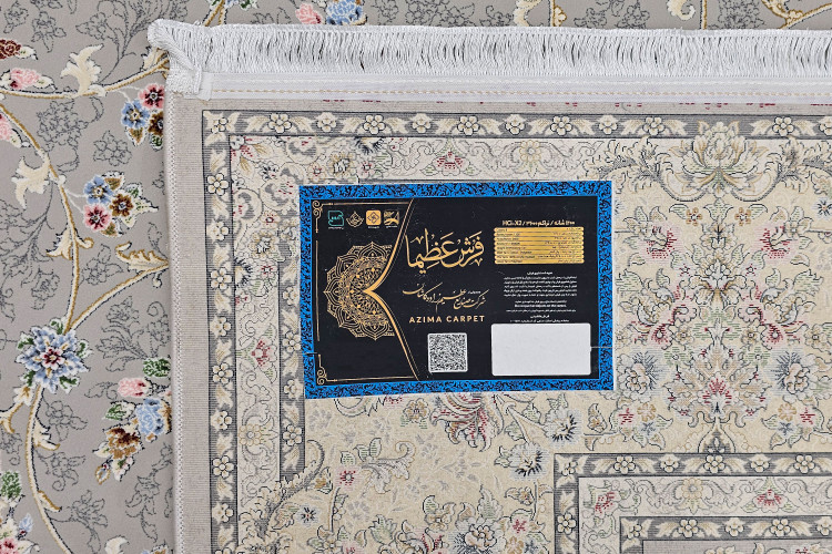 بافت هنرمندانه و کیفیت ماندگار فرش نقشه میجان عظیمزاده.