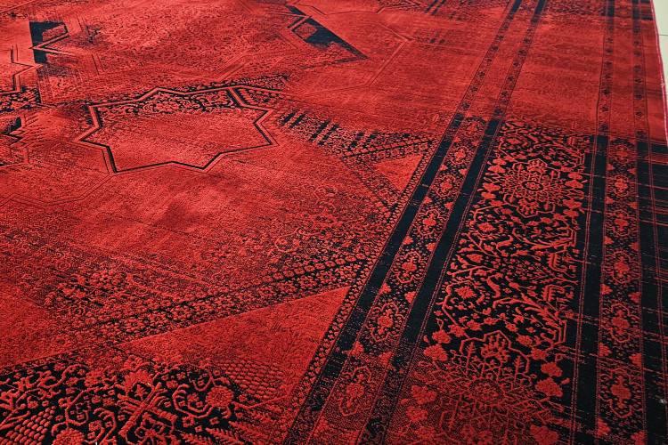 جزئیات دقیق طراحی فرش نقشه وینتیج 1801 لاکی، مناسب برای فضای مدرن.