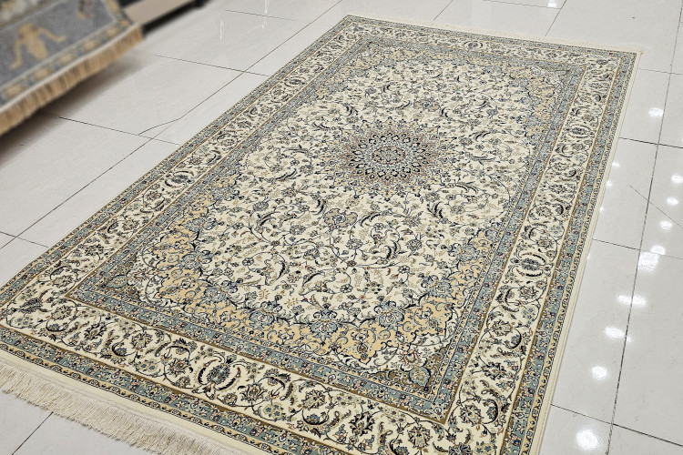 فرش 700 شانه کویر یزد | طرح دستبافت کویر یزد | نمایندگی کویر در اصفهان