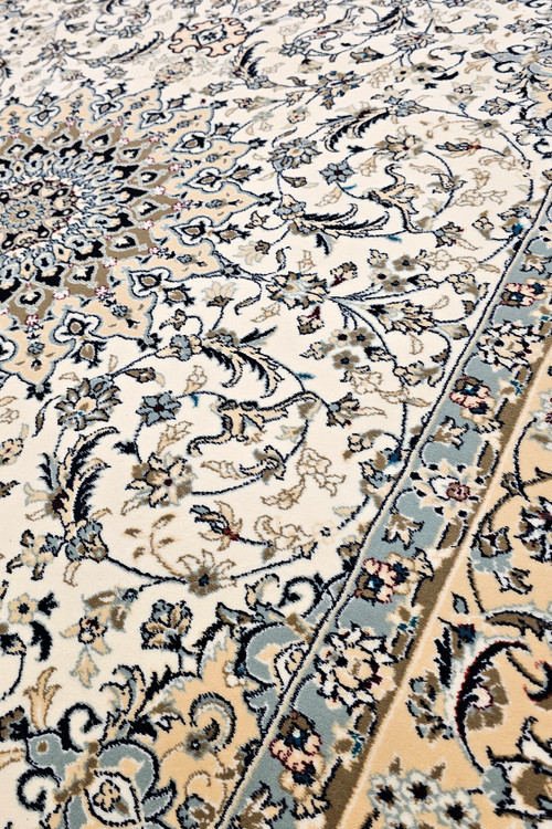 فرش 700 شانه کویر یزد | طرح دستبافت کویر یزد | نمایندگی کویر در اصفهان