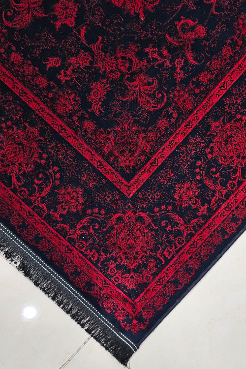 طراحی منحصربهفرد فرش 1200 شانه نقشه آنیتا سرمه ای لاکی، مناسب برای دکوراسیونهای مختلف.