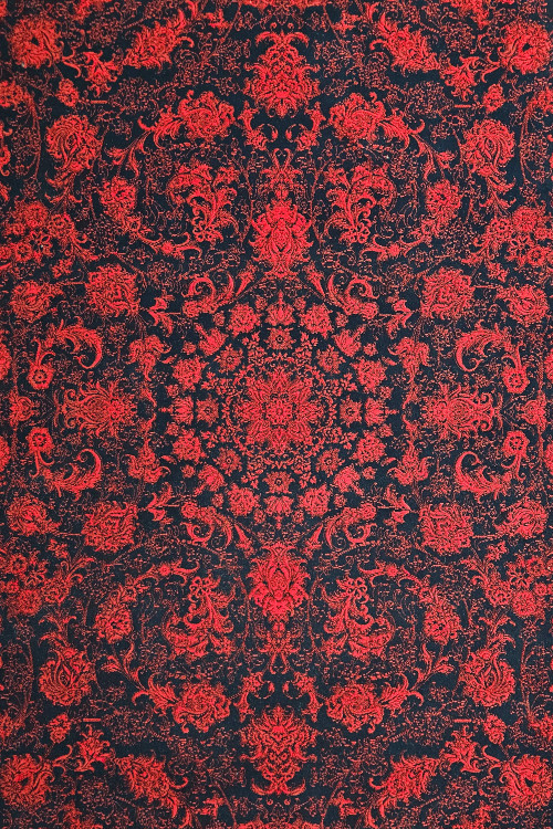 فرش 1200 شانه عظیمزاده با نقشه آنیتا سرمه ای لاکی، طراحی زیبا و کیفیت بینظیر.