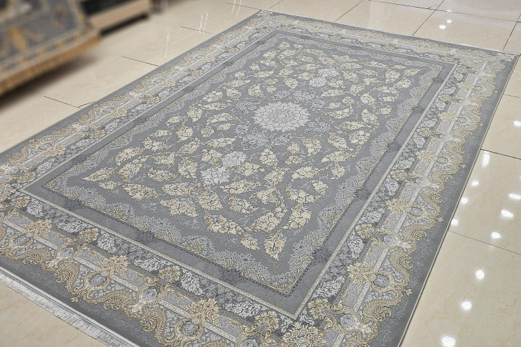 فرش بافت ماشینی از کاشان با الگوی ساتین سیلور طلاکوب و 1500 شانه