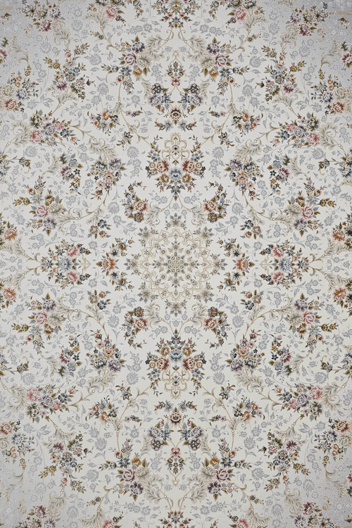 نمای نزدیک از فرش با الگوی جورجینا کرم و 1500 شانه، رنگهای گرم کرم