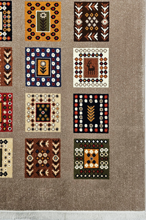 نمای نزدیک از بافت گلیمفرش ۳۵۰ شانه طرح B072