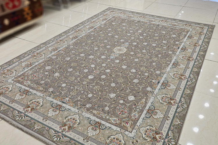 نمای کلی از فرش رنگ سوسنی نقشه سیندخت تراکم 4500