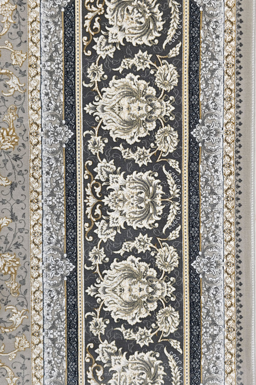 فرش 1500 شانه با طراحی ساده و رنگ ملایم