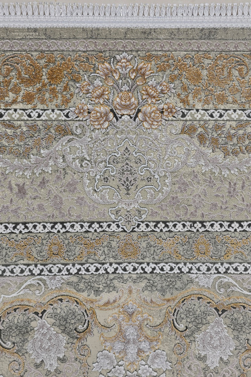 جزئیات نقشه سنتی و بافت برجسته فرش کرم