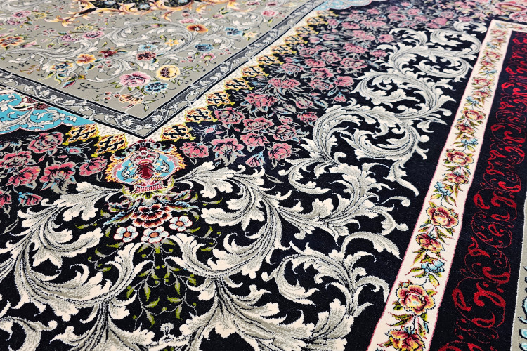 عکس فرش ماشینی سرمهای با طرح سنتی