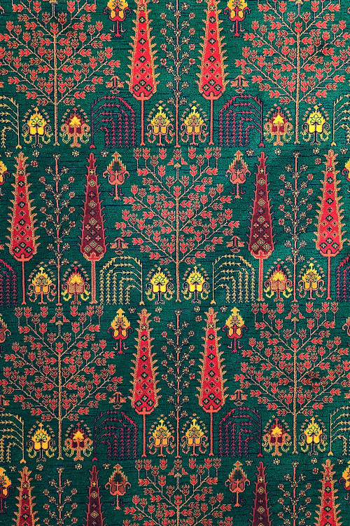 استفاده از فرش در دکور سنتی و گرم