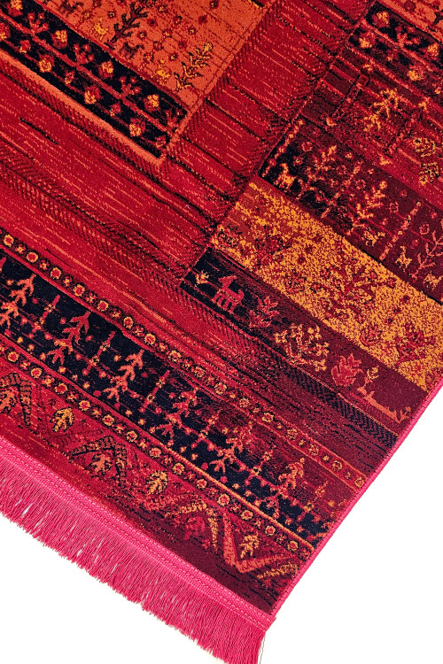 نمای بالا از فرش مرینوس طرح بلوچی 700 شانه با رنگ تیره