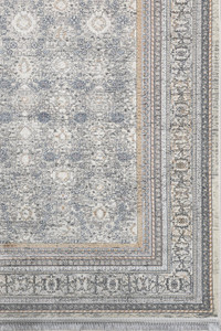 نمای کلی فرش فیلی با طرح کلاسیک ۴۲۹