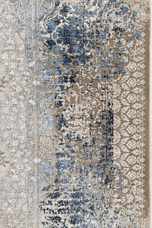 نمای نزدیک بافت ظریف فرش آوات پتینه