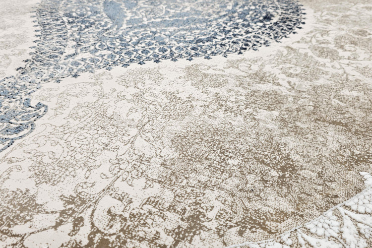 کلوزآپ طرح پتینه و جزئیات فرش