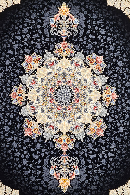 جلوه رنگ سرمه و نقش ملایم در فرش ستایش