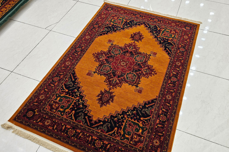 «فرش 700 شانه بلوچی دارچینی مرینوس – پذیرایی»