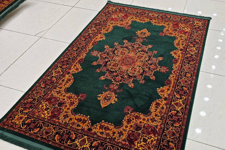 «farsh marinos 717 bolochi sabz 700 shane living room rug»