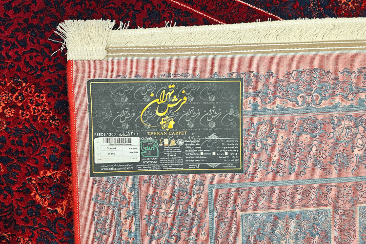 ک آوانگارد لاکی از فرش تهران نقشه کتبیه لاکی سرمه ای