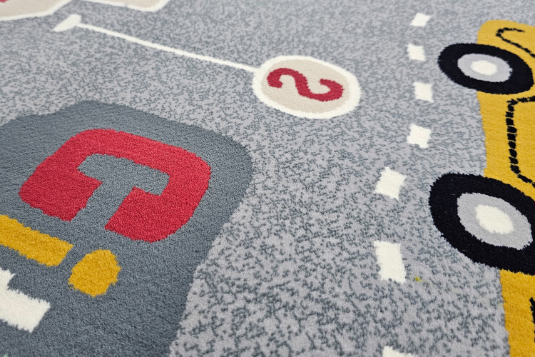 فرش کودکانه 700 شانه با نخ پلیپروپیلن ضدحساسیت