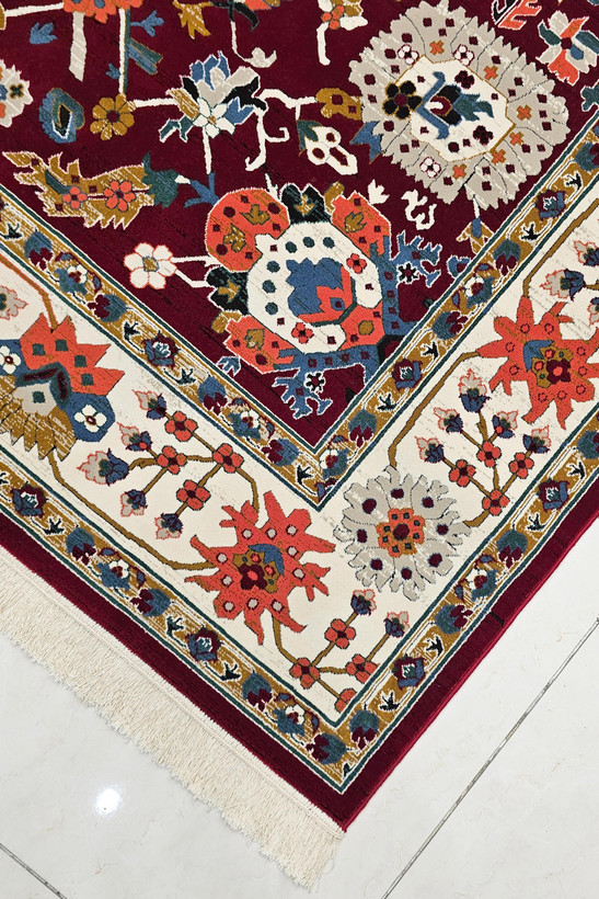 فرش ستاره کویر یزد ۵۰۰ شانه زرشکی