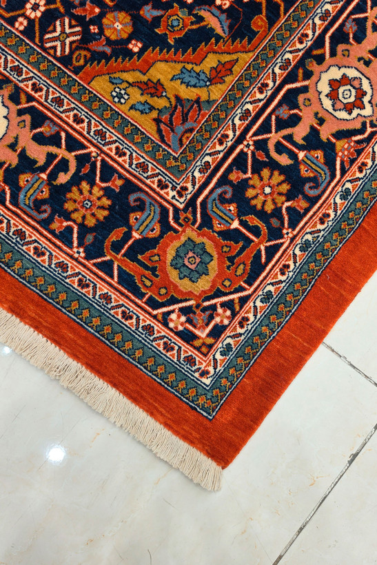 فرش دستبافتنما دالان WF2220 رنگ لَکی با طرح هرسی